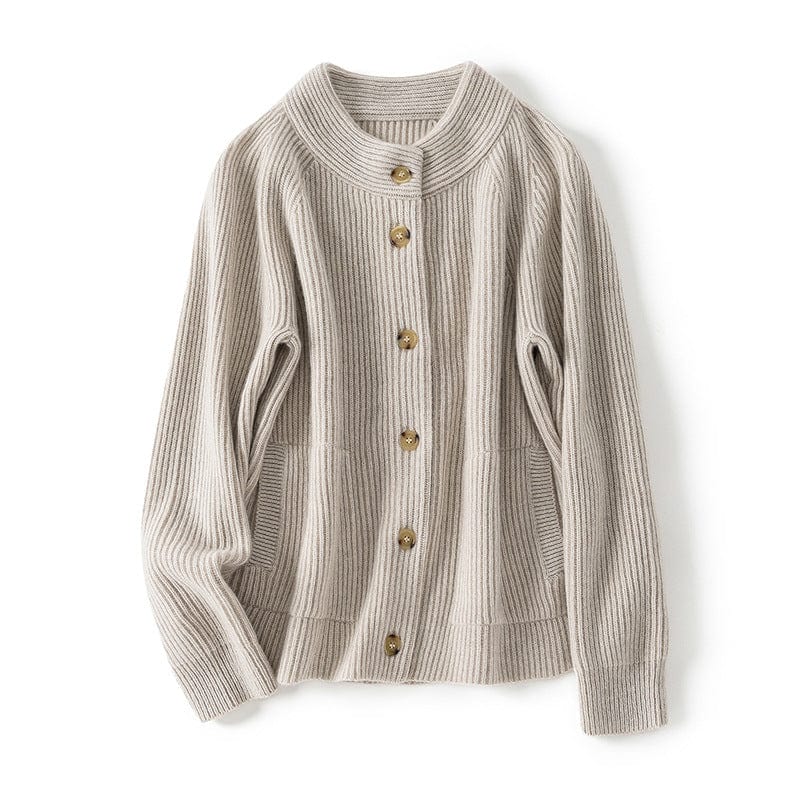Amélie Bequeme-Strickjacke mit Knöpfen