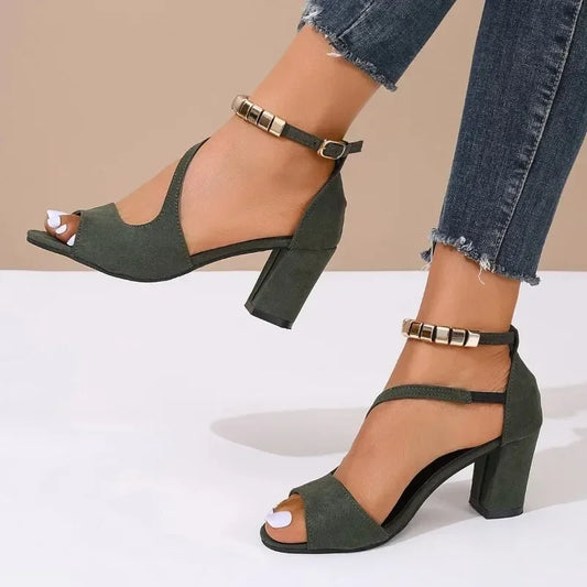 BARBARA - Elegante Blockabsatz-Sandalen mit goldenen Akzenten
