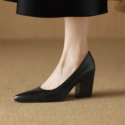 Solenza™| Verona Elegante Pumps