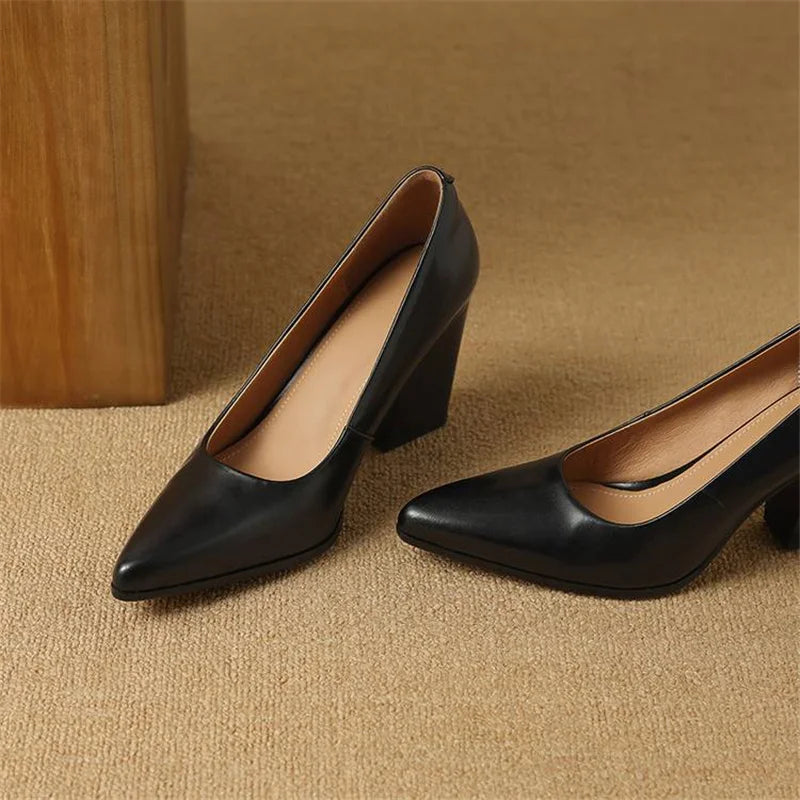 Solenza™| Verona Elegante Pumps