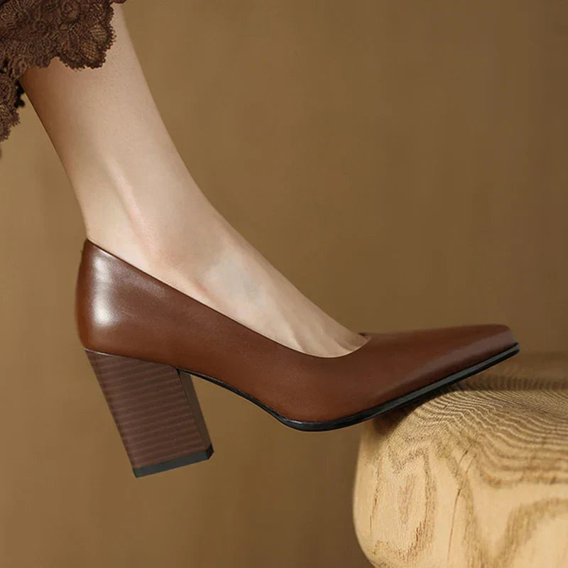 Solenza™| Verona Elegante Pumps