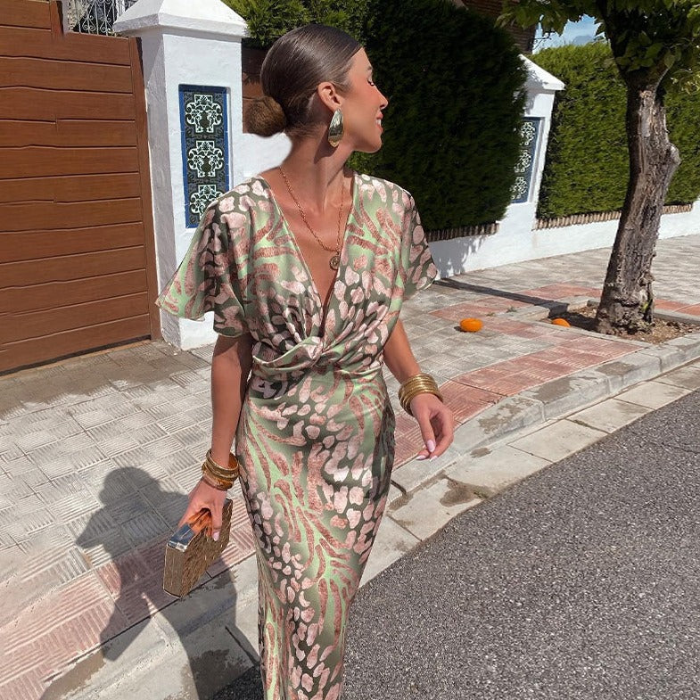 THARAH| Elegantes Twist-Maxikleid mit V-Ausschnitt für mühelosen Stil und Eleganz