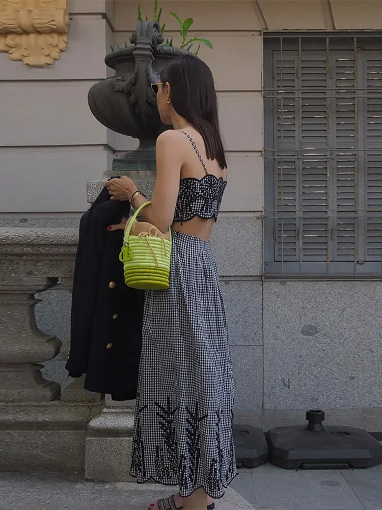 Clara - Schickes Karokleid