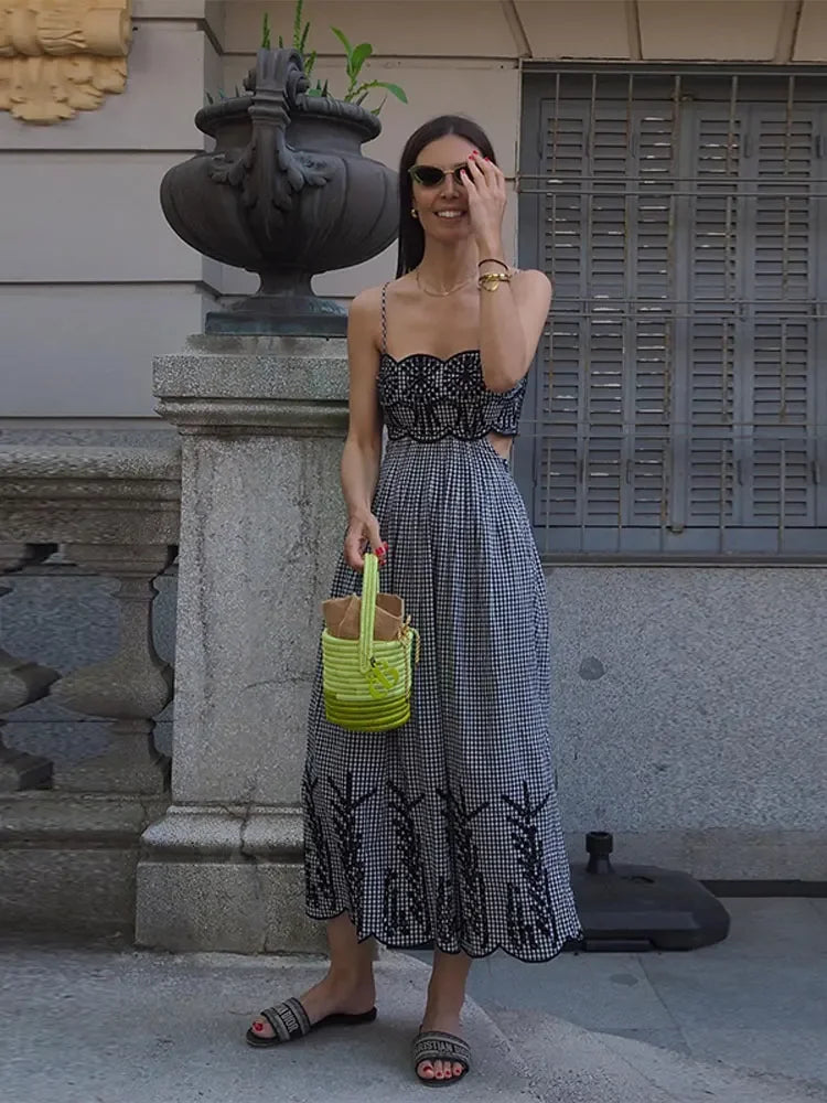 Clara - Schickes Karokleid