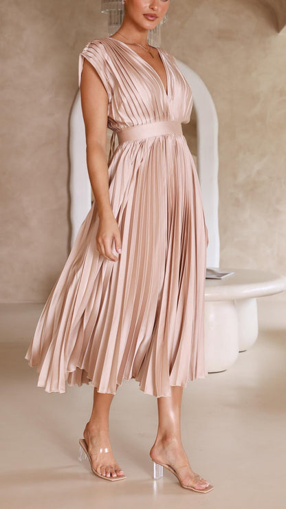 THARAH | Elegantes Faltenkleid