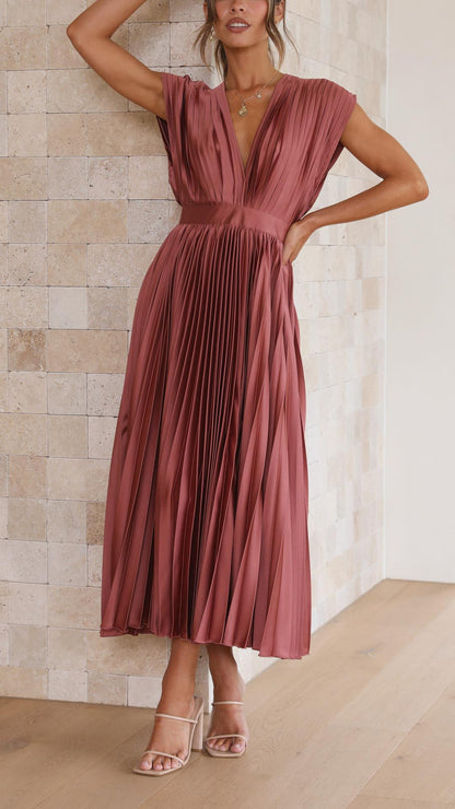 THARAH | Elegantes Faltenkleid