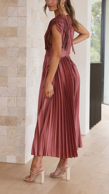 THARAH | Elegantes Faltenkleid