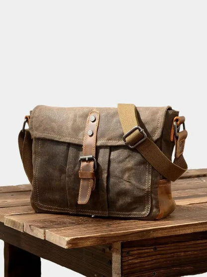 Balmoral Courier Transversal Tasche - Kreuz & Krone