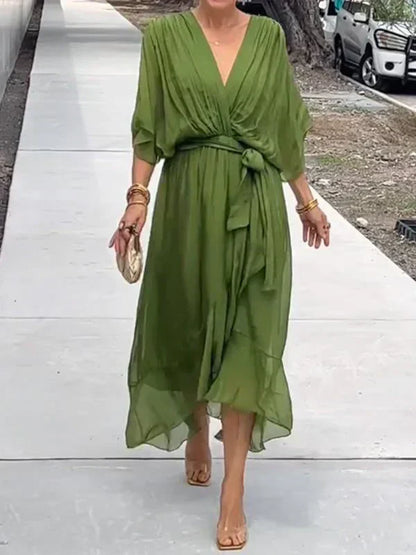 DARIA | LEICHTES KLEID MIT V-AUSSCHNITT