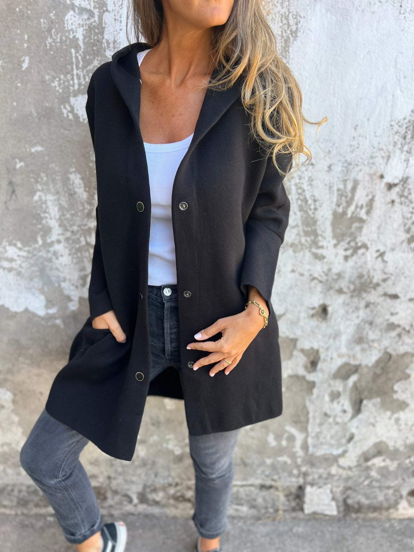 Jacqueline | Lässige Kapuzenjacke mit Knöpfen