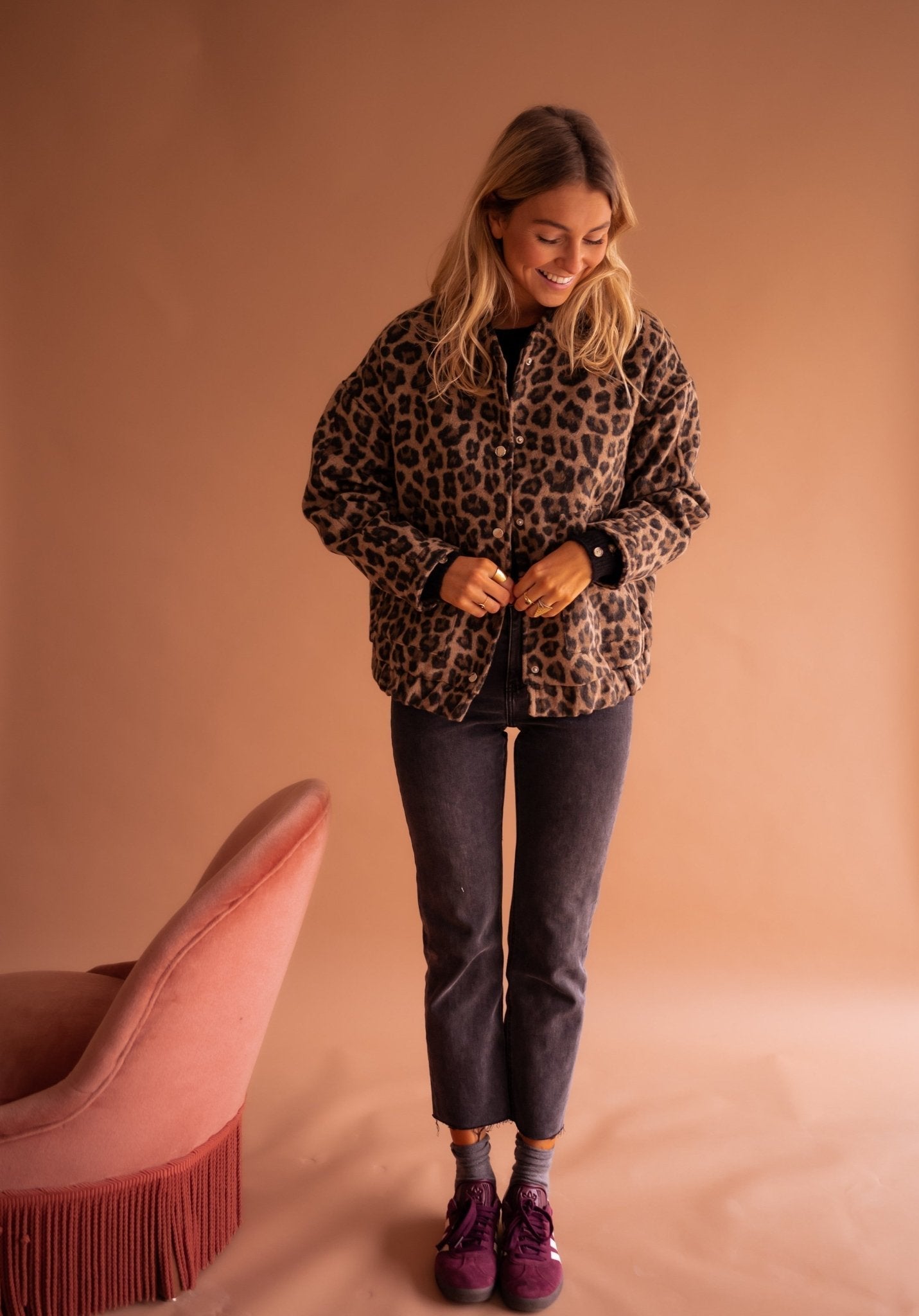 THARAH - Trendy Jacke mit Leopardenmuster