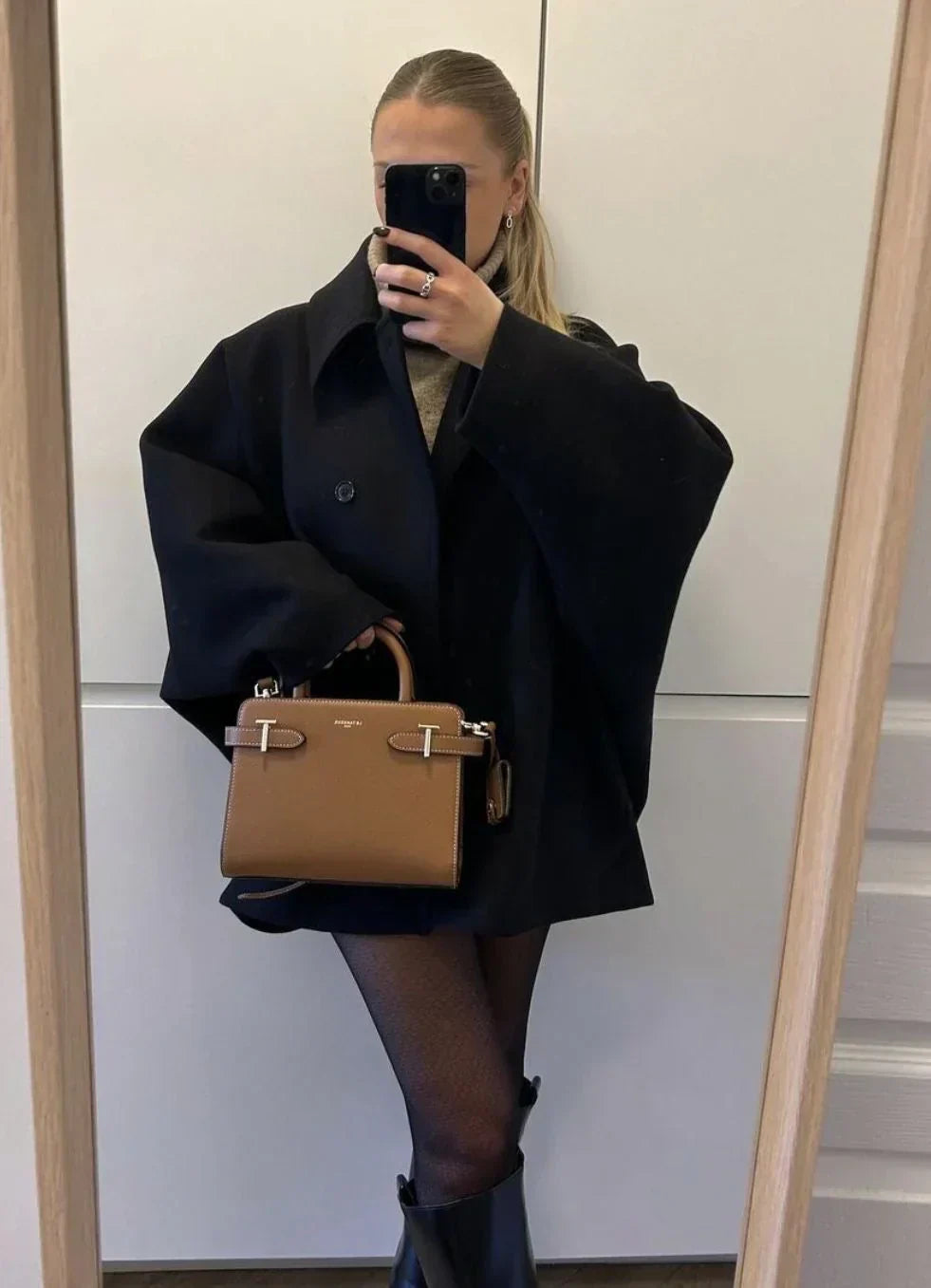 ELYRA™ | Raffinierte Jacke