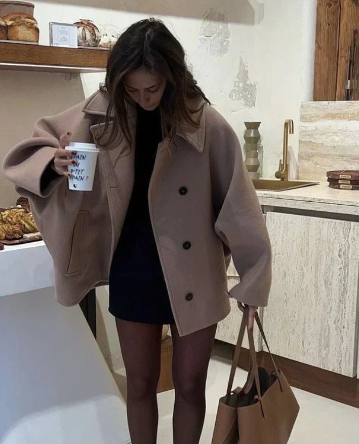 ELYRA™ | Raffinierte Jacke
