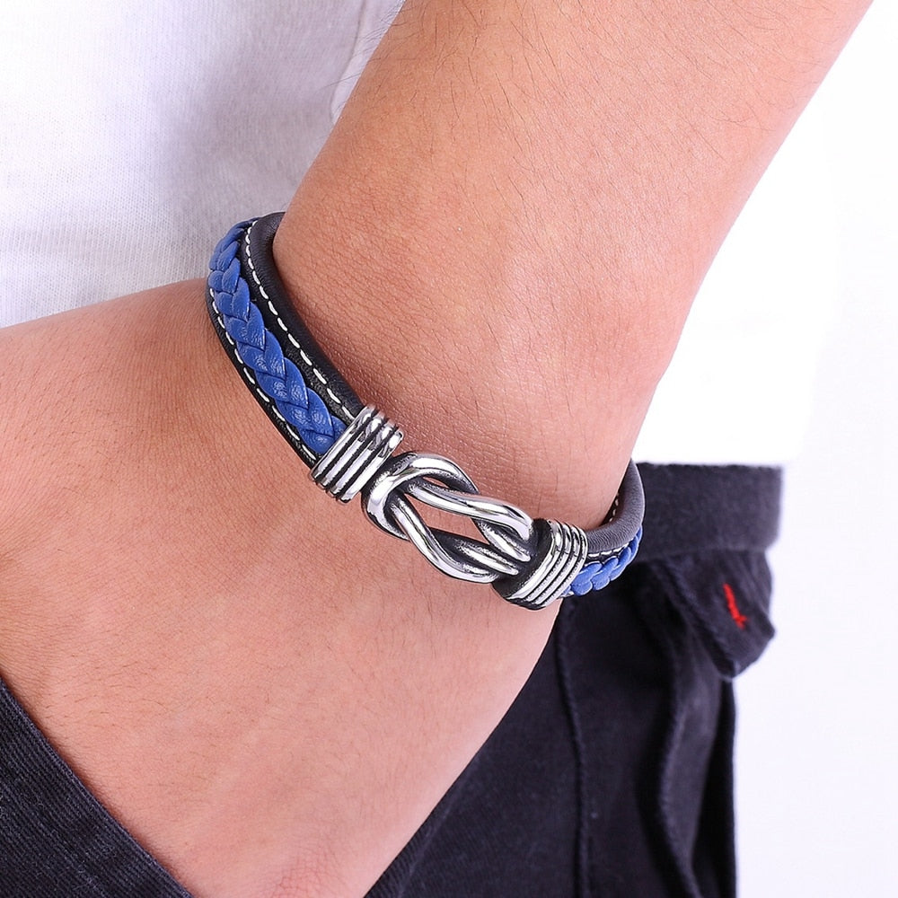 Deluxe Herren-Lederarmband mit unregelmäßigem Grafikdesign – Edelstahl-Akzent