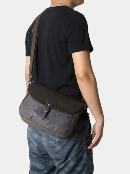 Windsor Messenger Schultertasche - Kreuz & Krone